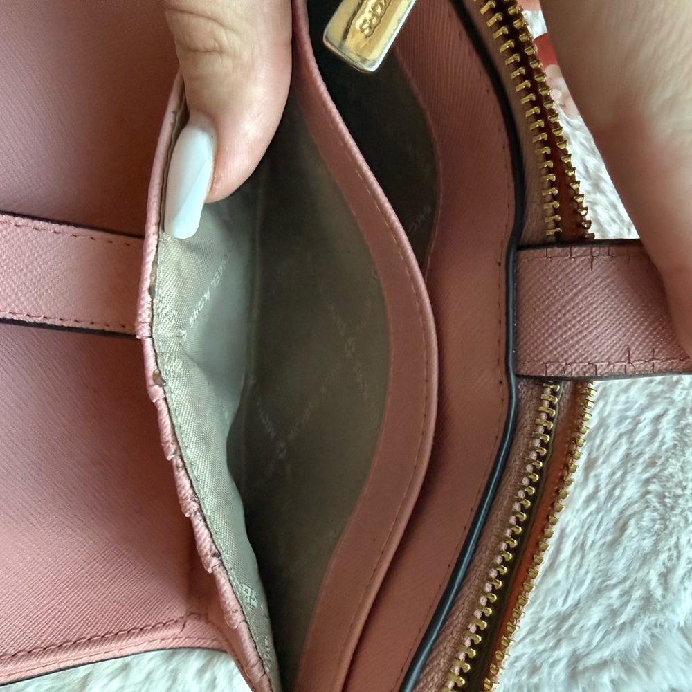 Michael Kors Pink Leather Wallet - Picture 7 of 8